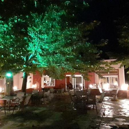 Περι Ανεμων Hotel Zervi Eksteriør billede