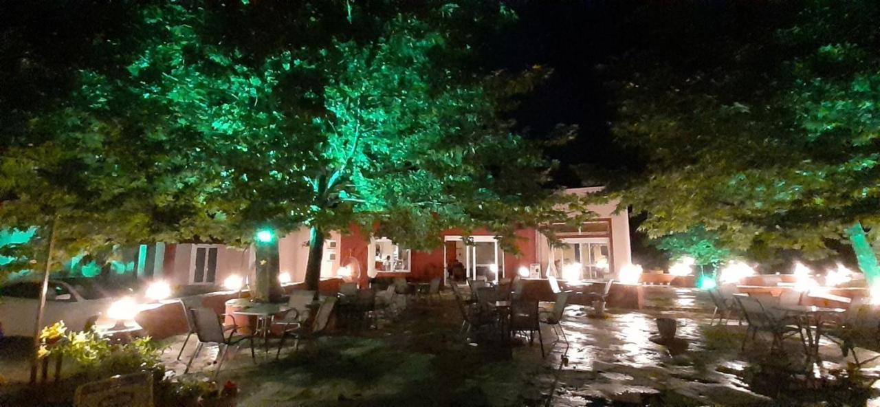 Περι Ανεμων Hotel Zervi Eksteriør billede